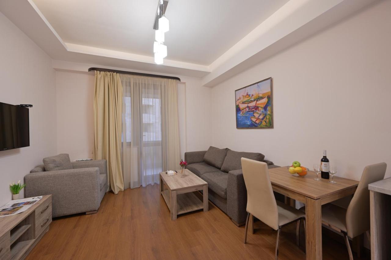 Welcome Yerevan Apartments Exteriör bild